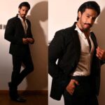 Thakur Anoop Singh Instagram – Saturday night mafia style 🤵‍♂️