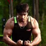Thakur Anoop Singh Instagram - #Motivation2023 : It’s time for a big change , To Never Give up on your dreams , wake up and fight for it..!! Joining hands with Leading manufacturing gym equipment company RSF. @royalsportsindia #RSF #rsf #royalsportsindia #brandface #speakloud #workout #equipment #gymequipment #india #makeinindia #fitindia