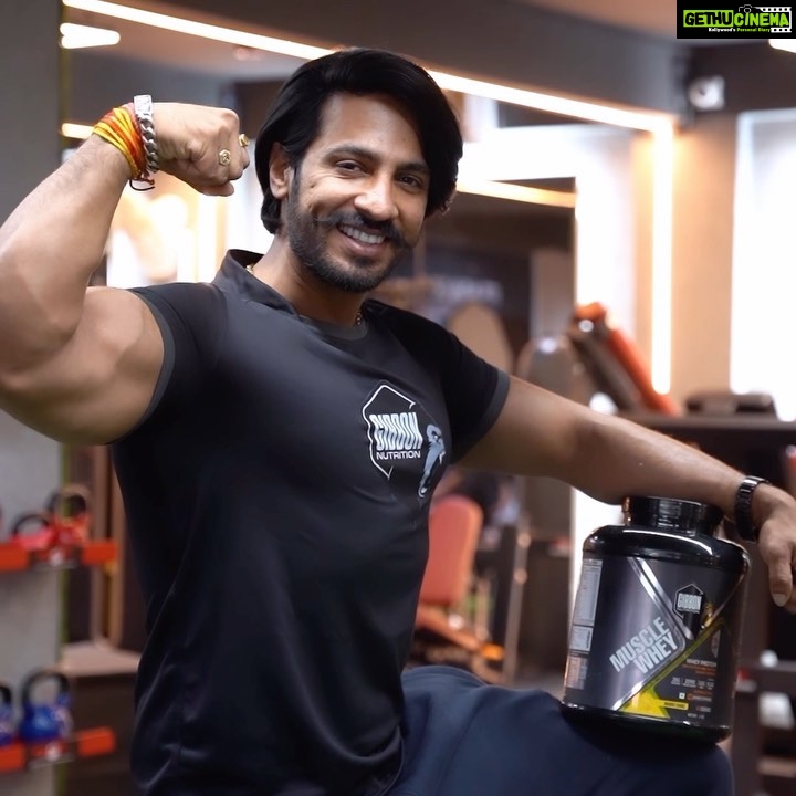 Thakur Anoop Singh Instagram - For Faster muscle recovery and size gain, Try the Muscle Whey by @gibbon6_nutrition !! #BCAAs #AminoAcids #FitnessSupplements #MuscleRecovery #WorkoutSupplements #Bodybuilding #FitnessMotivation #HealthyLiving #Preworkout #Postworkout #FitLife #Gains #Nutrition #FitFam #SupplementStack #ruknanahi #mrworld #gibbon