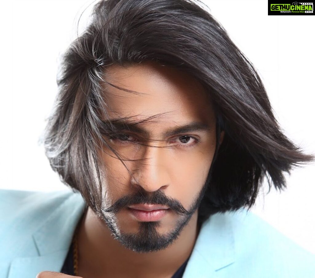 Thakur Anoop Singh Instagram - The good hair days be like