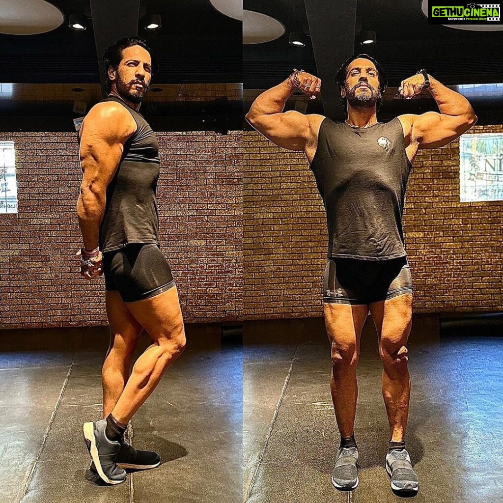 Thakur Anoop Singh Instagram - No weekend BS!! No excuses! Straight to the business! Time and again over and over again!! @ Nitro fitness, to kill legs !!