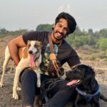 Thakur Anoop Singh Instagram - It’s GOOD FRIDAY. Celebrating Love, warmth and togetherness with my 2 sons Bruno 🐶 and Shadow 🐕 #ThakurAnoopSingh