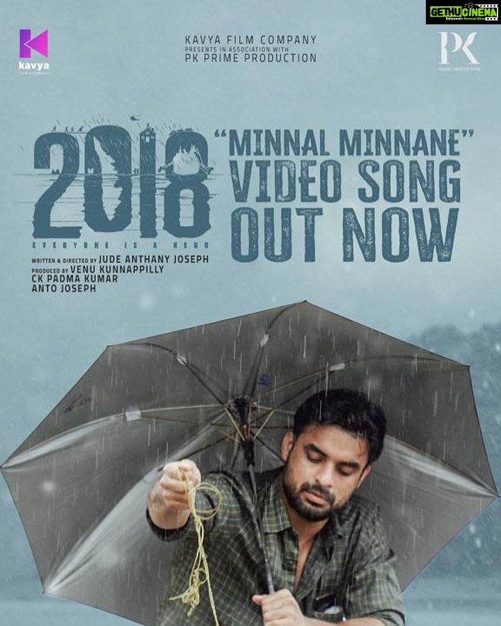 Tovino Thomas Instagram - The song “Minnal Minnane” is out now in @thinkmusicofficial YouTube channel! Composer: William Francis Vocalist: Shankar Mahadevan Lyricist: Joe Paul Label: Think Music Official #2018EveryoneIsAHero #2018movie #KeralaFloods #JudeAnthanyJoseph #VenuKunnappilly #AntoJoseph #CKPadmakumar #KavyaFilmCompany #PKPrimeProductions #TovinoThomas #AsifAli #KunchackoBoban #TanviRam #Kalaiyarasananbu #Sshivada #VinithaKoshy #VineethSreenivasan #Narain #Lal #indrans #MalayalamCinema #shankarmahadevan