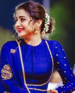 Trisha Instagram - We couldn’t have asked for better🫰🏻
Thank you for the euphoria🙏🏻🧿
#Coimbatore #ps2 #cholatour