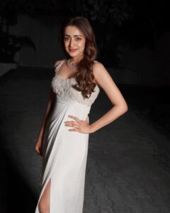 Trisha Instagram - 🤍🧿

Outfit: @labelparshya @vblitzcommunications 
Jewellery: @grtjewellers 
Footwear: @crimzonworld 

Style team : @ekalakhani @team___e @malinikarthikeyan @harshene.ravichandar 

HMU @prisrshimray @rachelstylesmith 
Photographed by @thestoryteller_india 

#PS2 #PonniyinSelvan #Trisha #TeamE #CholasAreBack #ManiRatnam #JFW #BestActor