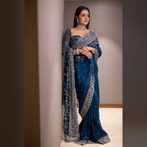 Trisha Instagram - 💙 #PS2 Audio and Trailer Launch

Outfit: @geethikakanumilli 
Jewellery: @kishandasjewellery 
Footwear: @charleskeithofficial 

Style team : @ekalakhani @malinikarthikeyan @themisvanessa @harshene.ravichandar 
 
Makeup @uspawar 
Hair @rohini_hairstylist 
Photography @poo.stories 

@madrastalkies @lyca_productions 
Talent coordinator: @donsrini 

#PS2 #PonniyinSelvan #ManiRatnam #TrishaKrishnan #TeamE #CholasAreBack #KishandasJewellery #EkaLakhani