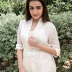 Trisha Instagram - ⛅️ Wearing @ampmfashions Jewellery @overrated92.5silver @mediatribein Shoes @charleskeithofficial Styled by @malinikarthikeyan @team___e Hair @rohini_hairstylist Makeup @uspawar3 Shot by @thestoryteller_india @lyca_productions #Raangi #TrishaKrishnan #Trisha