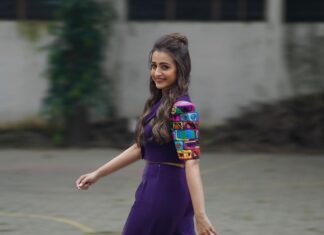 Trisha Instagram - Walking my way into…😈 Wearing @minisondhiofficial Earrings @wrapgame.co Rings @overrated92.5silver @mediatribein Shoes @charleskeithofficial Styled by @ekalakhani @malinikarthikeyan @team___e Hair @rohini_hairstylist Makeup @uspawar3 Shot by @thestoryteller_india @lyca_productions #Raangi #TrishaKrishnan #Trisha