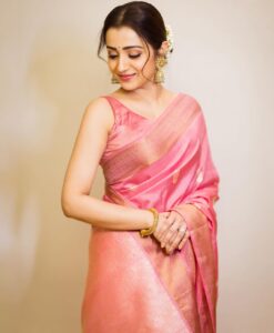 Trisha Instagram - 🌸🧿

Outfit : @paaprikastore 
Jewellery : @kishandasjewellery

Style team : @ekalakhani @team___e @malinikarthikeyan @harshene.ravichandar @arpita.kc @mayuri_srivastava 
 
Makeup : @uspawar3
Hair : @rohini_hairstylist 

Photographed by @arunprasath_photography 

Production: @donsrini for @madrastalkies @lyca_productions 

#PS2 #PonniyinSelvan #ManiRatnam #TrishaKrishnan #TeamE #CholasAreBack #KishandasJewellery #EkaLakhani #CholaTour