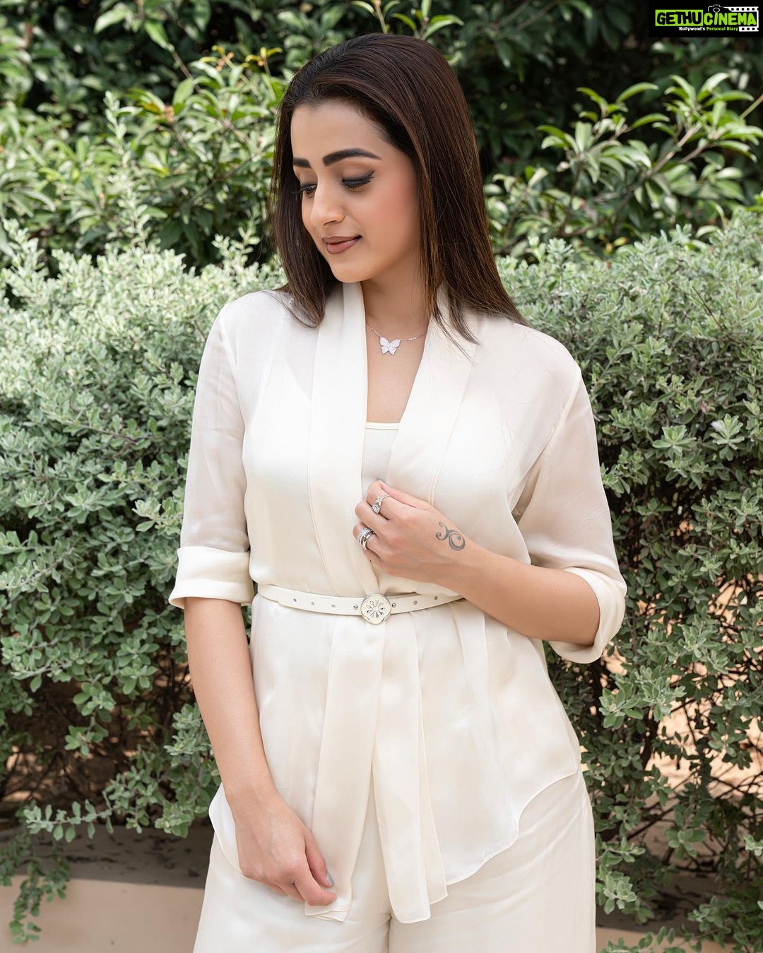 Trisha - 1 Million Likes - Most Liked Instagram Photos