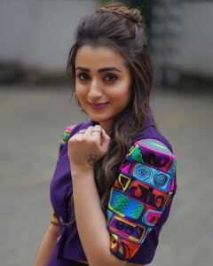 Trisha Instagram - Walking my way into…😈
Wearing @minisondhiofficial 
Earrings @wrapgame.co 
Rings @overrated92.5silver @mediatribein 
Shoes @charleskeithofficial 

Styled by @ekalakhani @malinikarthikeyan @team___e 
Hair @rohini_hairstylist 
Makeup @uspawar3 
Shot by @thestoryteller_india 

@lyca_productions 
#Raangi #TrishaKrishnan #Trisha