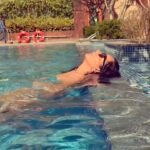 Tuhina Das Instagram – Escaping the summer heat ☀️ 

#doobey #pooldays #poolwear #summerchill #tuhinadas