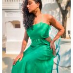 Tuhina Das Instagram - Soaking in some Vitamin D ☀️ #sunshine #ootd #weekendvibes #tuhinadas lebua Lucknow