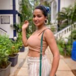 Tuhina Das Instagram - Basking in the winter Sun! ☀️ #wintersun #weekendvibes #ootd #tuhinadas Goa