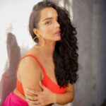 Tuhina Das Instagram - ❤️ #ottd #colorful #colour #tuhinadas #mumbai Mumbai, Maharashtra