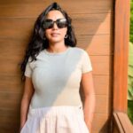 Tuhina Das Instagram - Sunshine state of mind ☀️ #sunshine #comfywear #ootd #tuhinadas