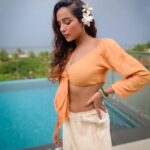 Tuhina Das Instagram - Let's slow down for a second, and see where we go. 🌼 #thoughtoftheday #goodvibes #tuhinadas
