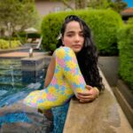 Tuhina Das Instagram - Dreaming of this perfect pool day! #throwback #summer #poolwear #tuhinadas Hilton Goa Resort