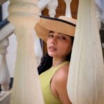 Tuhina Das Instagram - Hello weekend! 😎 #weekendmode #weekendvibes #tuhinadas