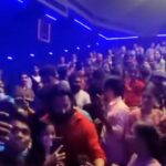 Unni Mukundan Instagram - Houseful Shows!! #Kozhikode ❤️❤️❤️ #Malikappuram