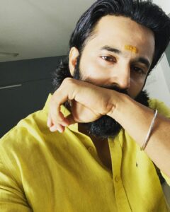 Unni Mukundan Instagram - 🪄 @gandharvajrmovie ❤️😍