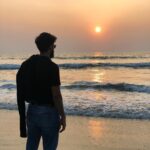 Vaishnav Tej Instagram - #beach🌊😎 PC: @raviraju1