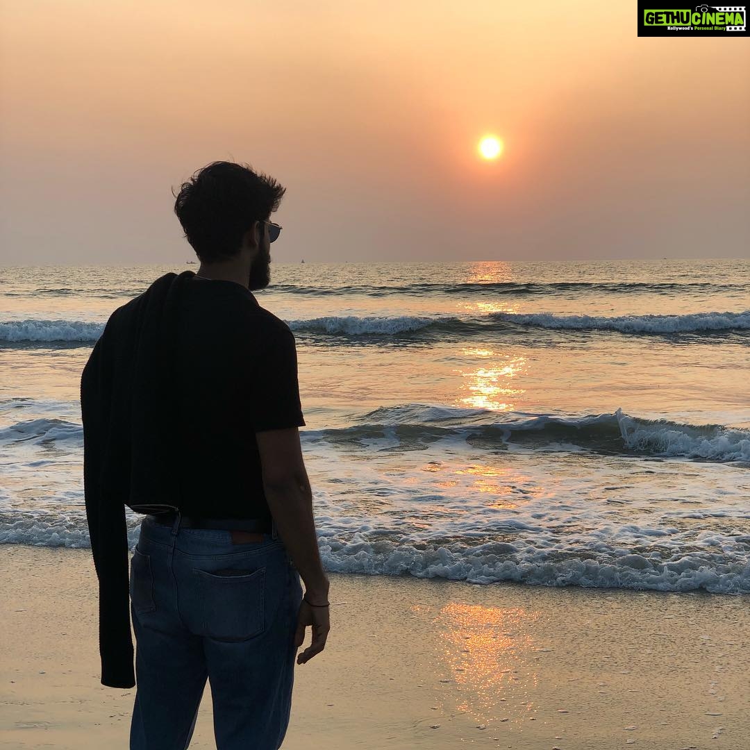 Vaishnav Tej Instagram - #beach🌊😎 PC: @raviraju1