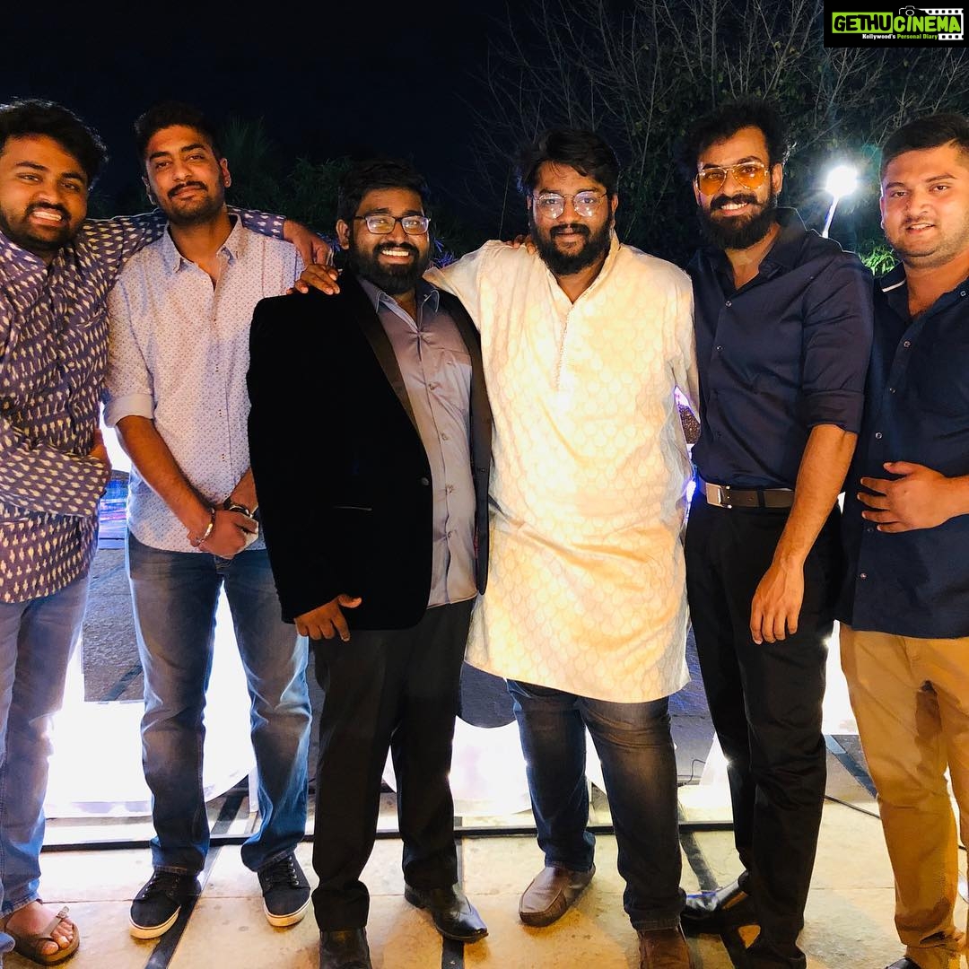 Vaishnav Tej Instagram - #Damitwedding#firstwicketdown🤪 🤟🏼