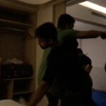 Vaishnav Tej Instagram - #wwe#rockbottom 🕶💥 thank u @achu_rajamani letting us use ur bed 😄🖖🏼 @tejakalidindi thanks ra