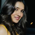 Vani Bhojan Instagram - 💛
