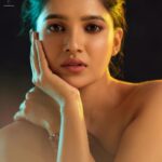 Vani Bhojan Instagram - Shot by @prachuprashanth Outfits & Styling by @chaitanyarao_official Makeup by @kalwon_beauty Hair by @ganesh_hair_architect