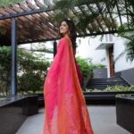 Vani Bhojan Instagram - Saree - @thepallushop Video by @anandarubhan Photography @madras_ponnu MUAH - @anushyaa_mua Blouse - @thugil_designs Jewellery - @mspinkpantherjewel