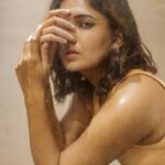 Vani Bhojan Instagram – 💛 @arunprasath_photography