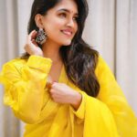 Vani Bhojan Instagram - 💛 @pradejewels @studio149
