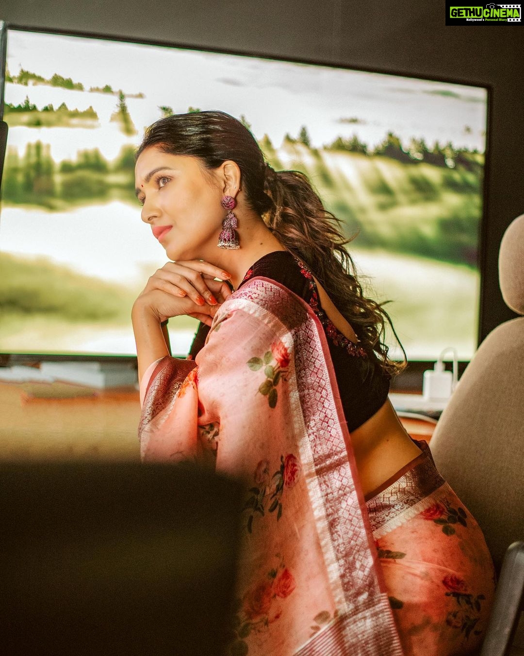 Vani Bhojan Instagram - ❤️ @arunprasath_photography