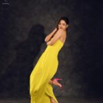 Vani Bhojan Instagram – 💛 Shot by @prachuprashanth 
Outfits & Styling by @chaitanyarao_official
Makeup by @kalwon_beauty 
Hair by @ganesh_hair_architect