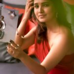 Vani Bhojan Instagram - Shot by @prachuprashanth Styled by @priyaa.karan Outfit @ete_india Makeup and Hair @vurvesalon Jewellery @mspinkpantherjewel Location @novotelchennaisipcot