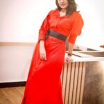 Vani Bhojan Instagram - 📷 @arunprasath_photography Dress - @merasalofficial