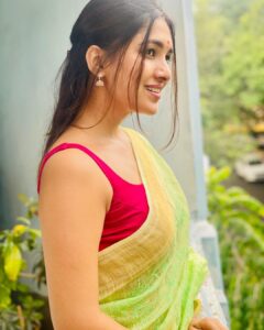 Vani Bhojan Instagram - Happy Diwali 🪔