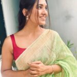 Vani Bhojan Instagram - Happy Diwali 🪔