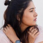 Vani Bhojan Instagram - No such thing as too much BLACK. Meet the all new Iconic Ceramic Watch by @danielwellington . It’s lightweight and maintains a colour that never goes out of fashion. Get your hands on this watch from the website. Plus, you can use my code DWXVANIB to get a 15% off. #IconicLinkCeramic #thelittleblackwatch