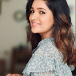 Vani Bhojan Instagram - ❤️