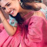 Vani Bhojan Instagram - ❤️