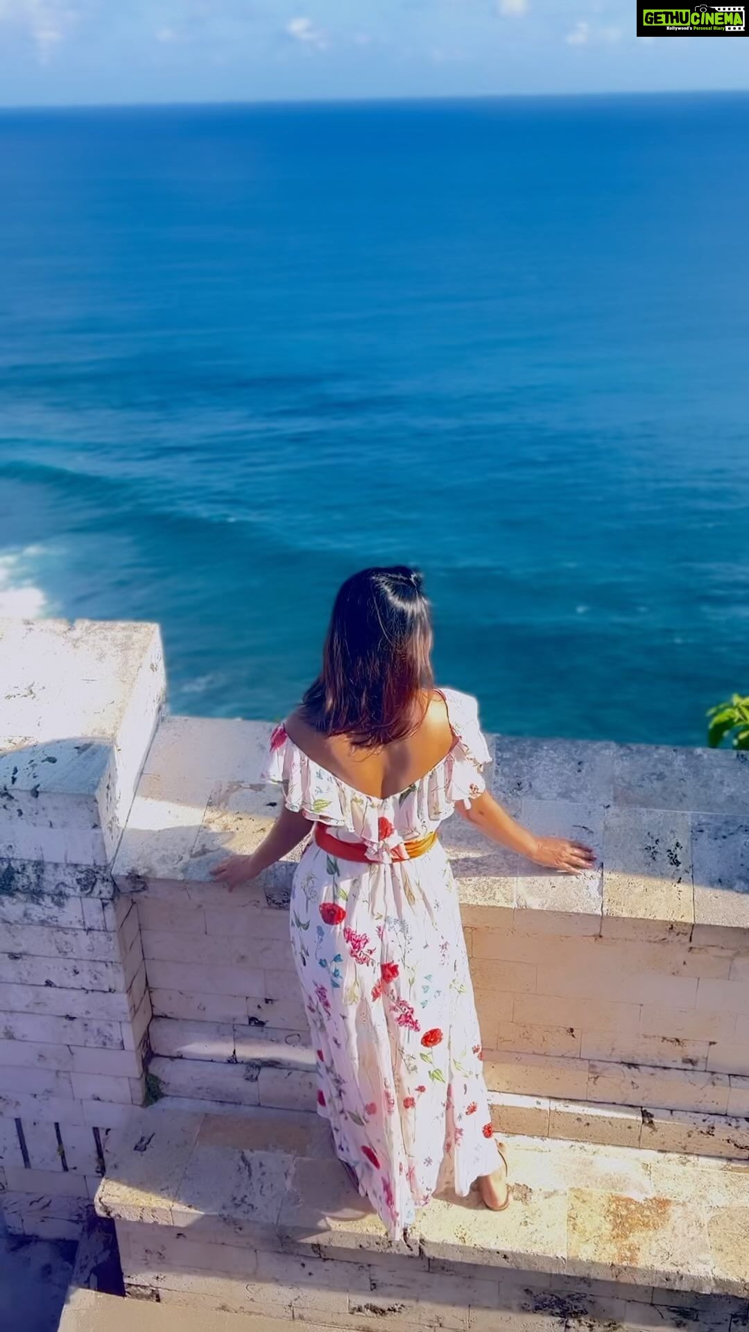 Vani Bhojan Instagram - 💙🏝️☀️ #missingbalialready @gtholidays.in