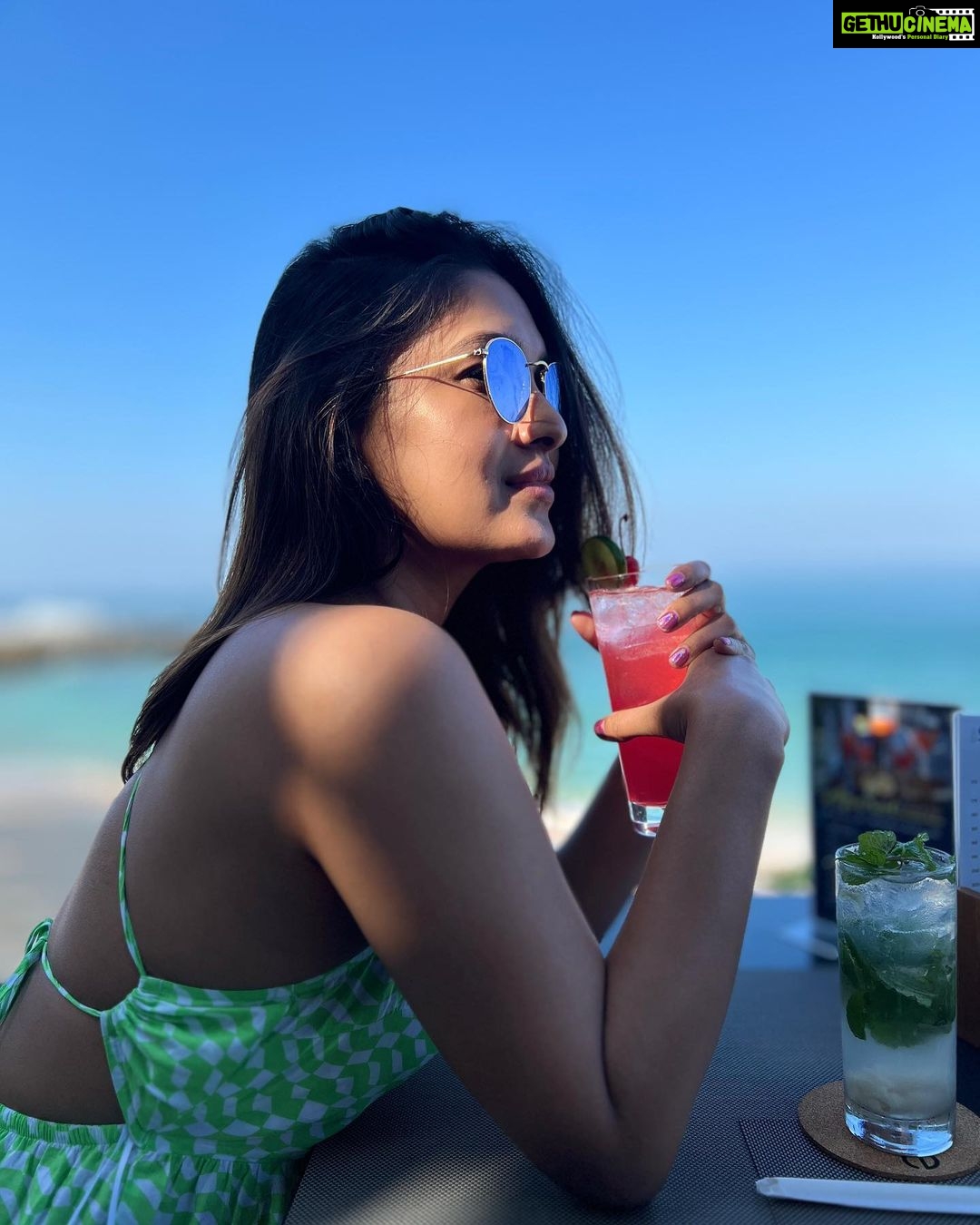 Vani Bhojan Instagram - Day 1 #baliindonesia @gtholidays.in ❤️ Hilton Bali Resort