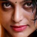 Veena Nair Instagram - Be happy,be creative,be you💕💫❤️ PC :@ranjupariyarath Video edited : @mj_mahesh7 Special thanks to @signature_by_amal