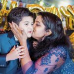 Veena Nair Instagram - Happiness overloaded.... Ambadees birthday special pictures.... Location @parakkatnatureresortmunnar @abhishek_parakkat_ @preethiparakkat PC : @sreeorma Costume @haldi_the_shestylestore styling @ann_ancy Special thanks to nimisha @nimisharajeesh.vlogger #myworld #myhappiness #myambuchan #ambuchan #ambadeedeamma #birthday #parakkatnatureresorts #familylove Parakkat Nature Resorts