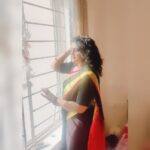 Veena Nair Instagram - Happy vibes❤️💕❤️ Sari🥻@manasi_boutique_21 VC @thundiyathu gigiamma💕 #sari #sareelove #traditionallover #traditionalwear #treadingreels #reelskerala #reelsinsta #reelsinstagram❤️💯 #srilankansongs #reelaskarofeelkaro #veenanairbigboss #veenaandlalettan #veenanair #actressveenanair #southindiancinema #southindianactress