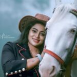Veena Nair Instagram - Actress @veenanair143 Styling @nithinju Mua @rajeshkodungallurmakeupstudio Vedio @anulalphotography Location @parakkatnatureresortmunnar Parakkat Nature Resorts Munnar