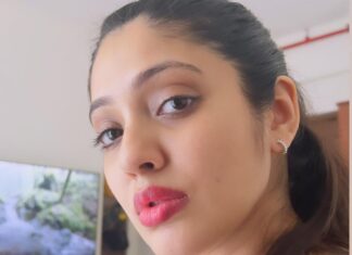 Veena Nandhakumar Instagram -